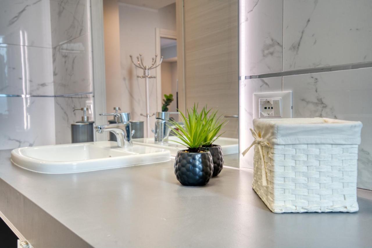 Caseospitali - Casa Janas, Elegante Trilocale Per 5 In Zona Centrale Milano Ngoại thất bức ảnh