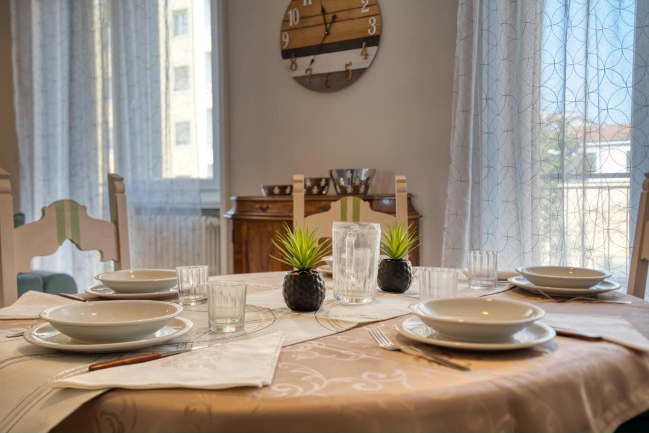Caseospitali - Casa Janas, Elegante Trilocale Per 5 In Zona Centrale Milano Ngoại thất bức ảnh